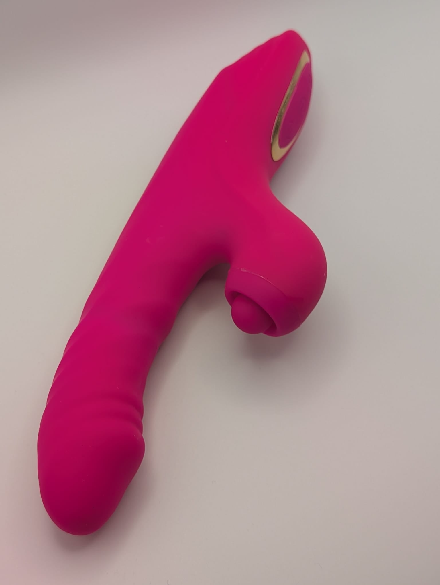 Vibrator With Licking Clit Stimulator