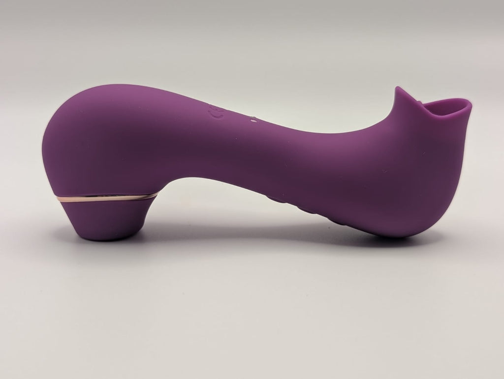 Sucking and Licking Clit Stim